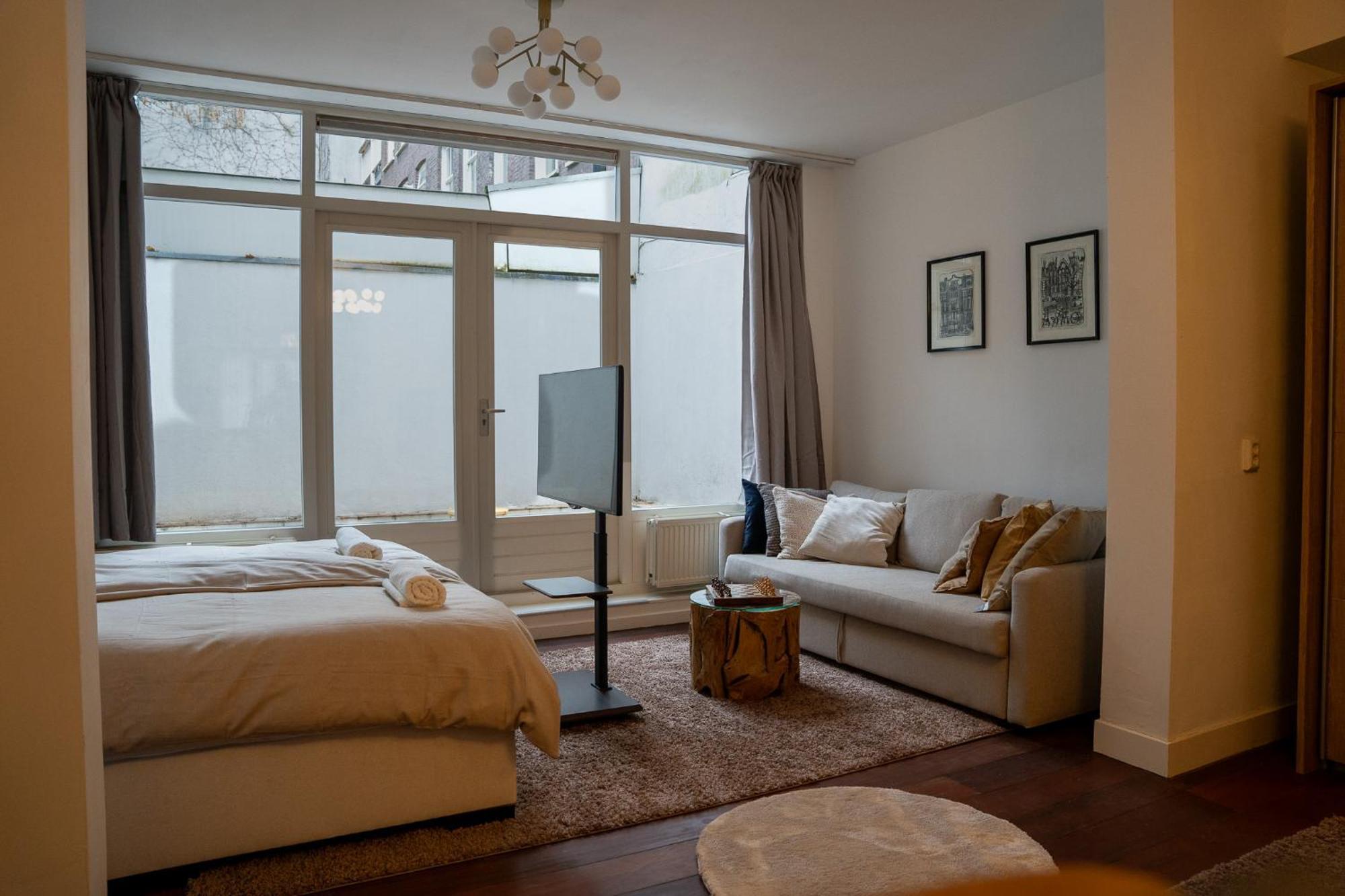 Skinny Bridge Boutique Stay Amsterdam Bagian luar foto